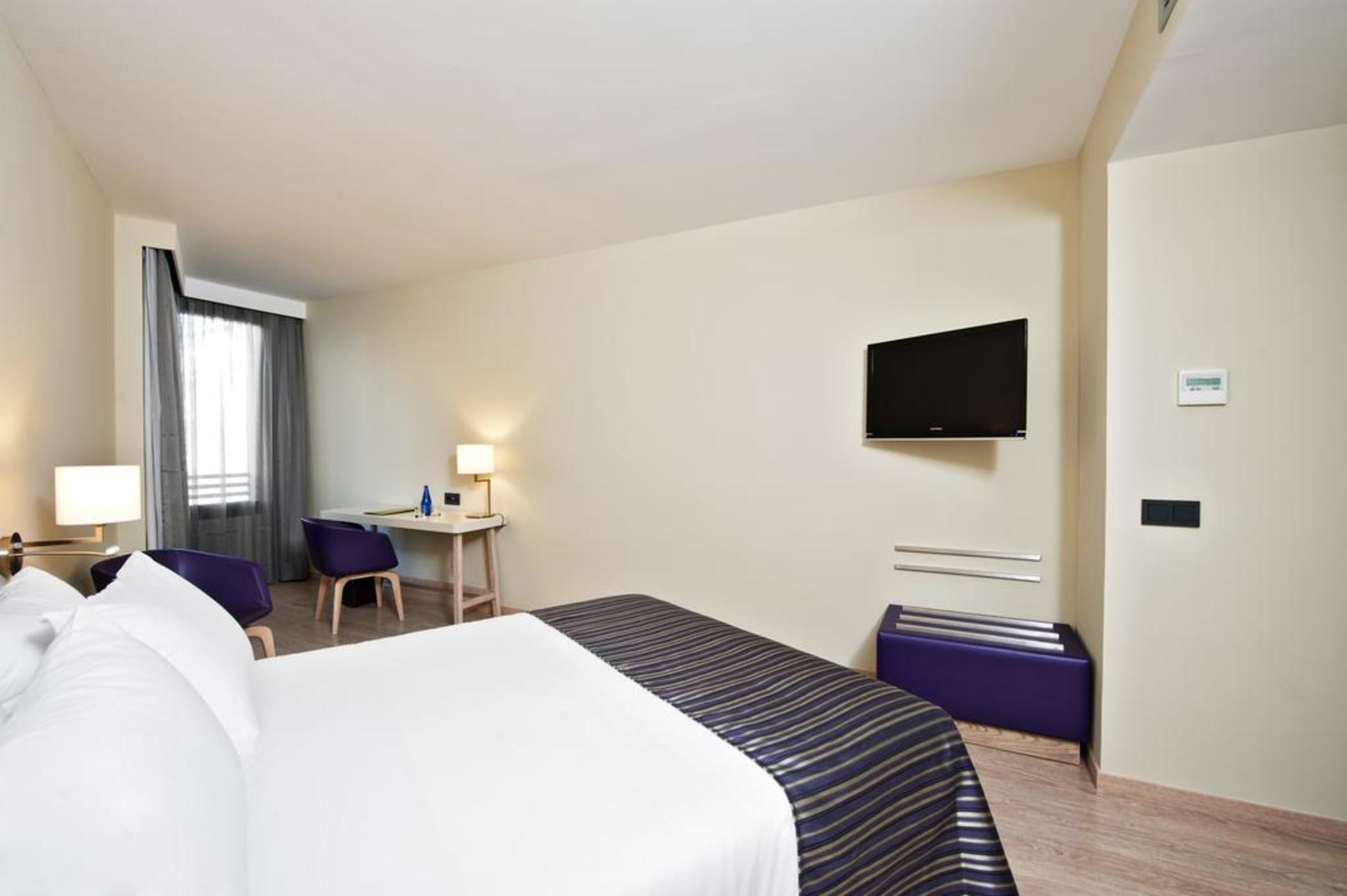 Exe Moncloa Hotel Madrid Exterior foto