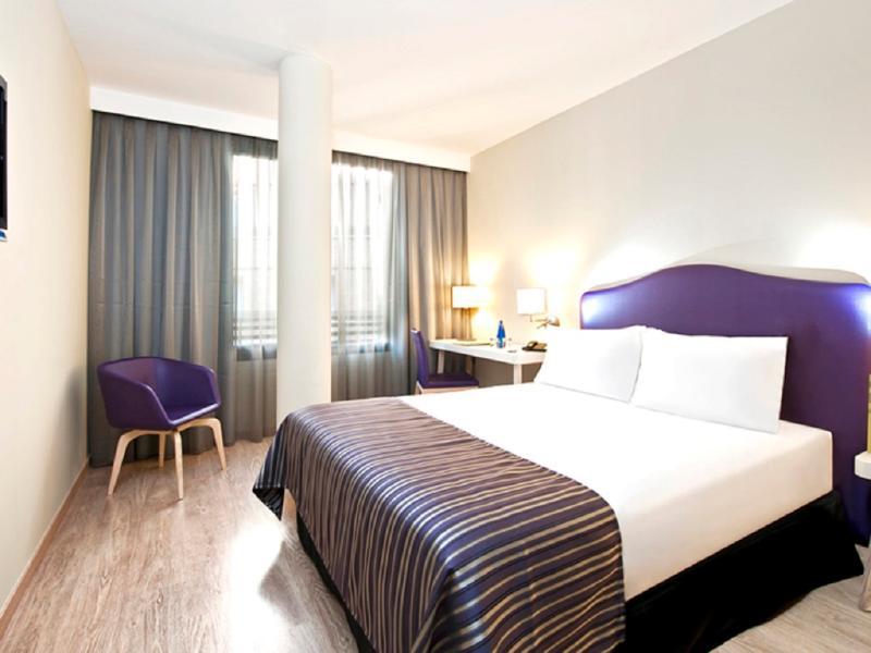Exe Moncloa Hotel Madrid Exterior foto