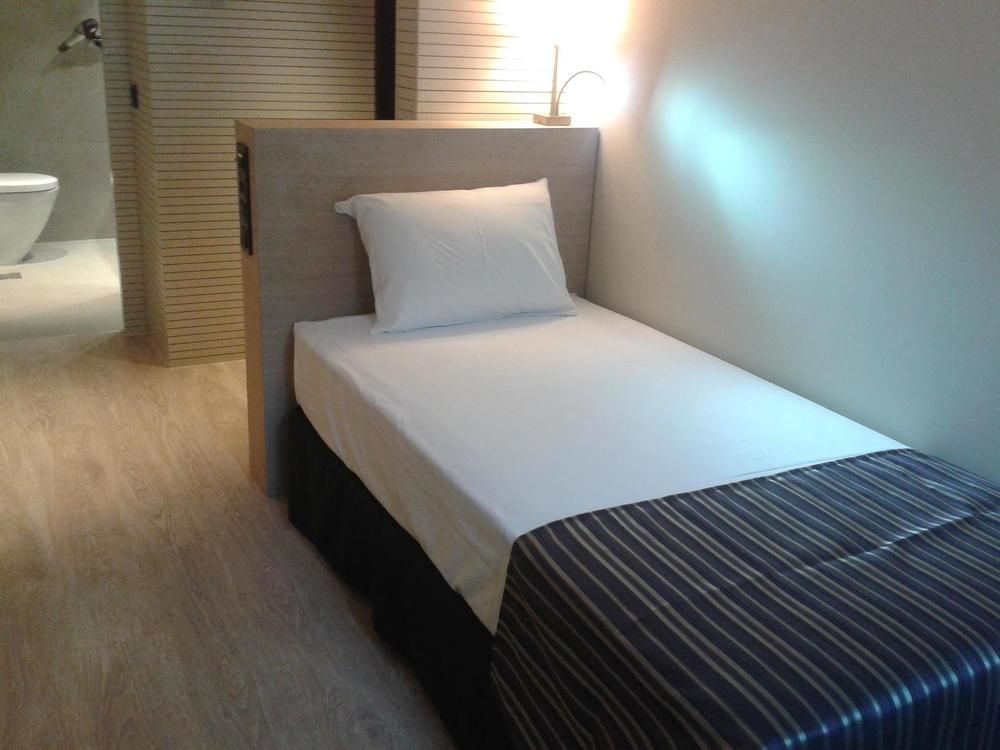Exe Moncloa Hotel Madrid Exterior foto